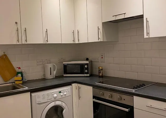 Lovely Private Rooms In Camden, Central London
